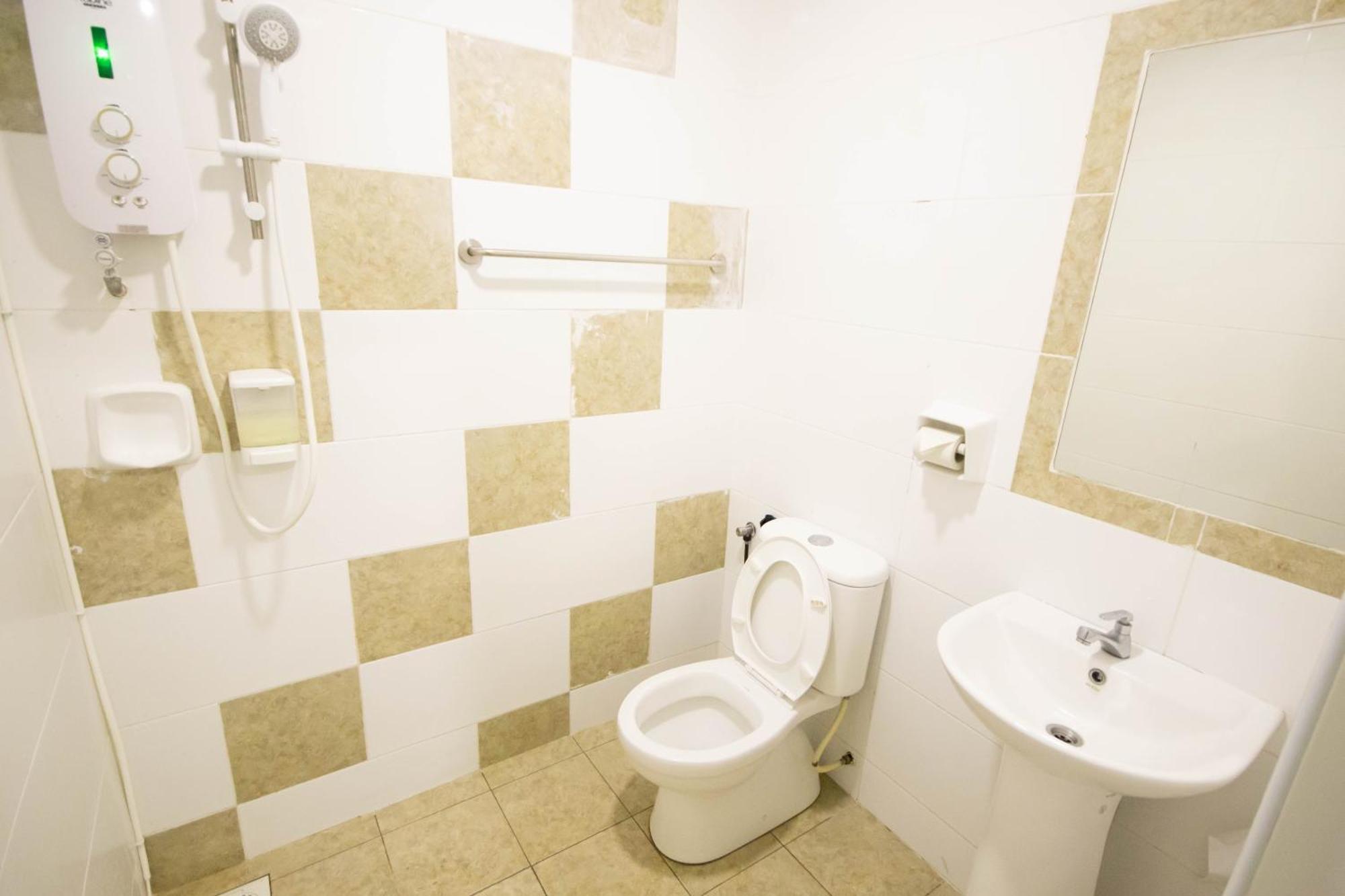 Sun Inns Hotel Meru Raya Chemor Εξωτερικό φωτογραφία