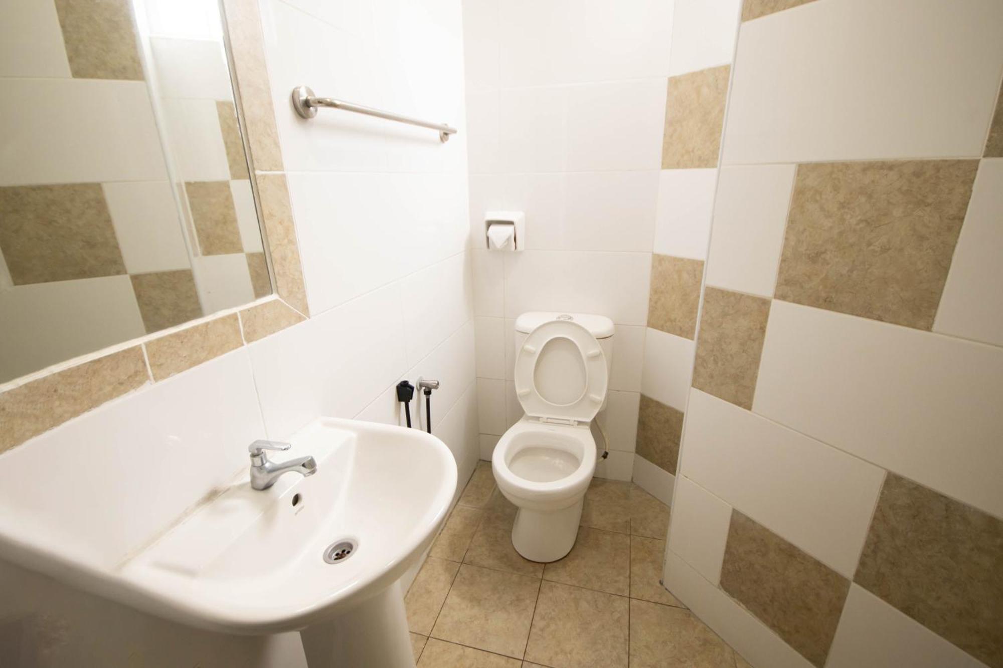 Sun Inns Hotel Meru Raya Chemor Εξωτερικό φωτογραφία